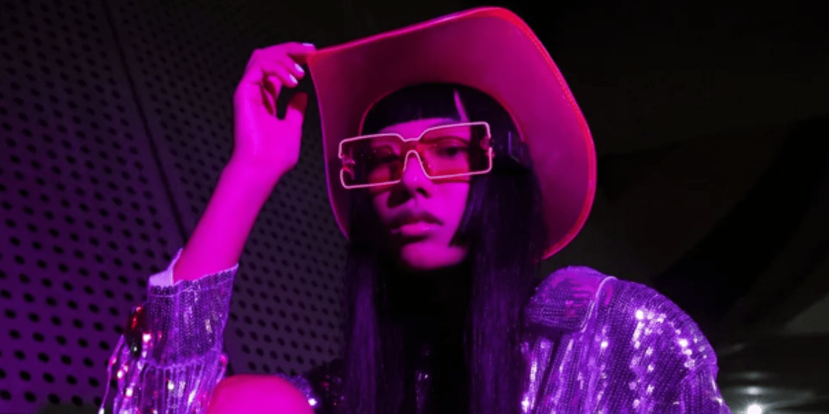 New-Years-Eve-2026-Light-Up-Party-Outfits-Neon-Cowboys-LED-Celebration-Fashion