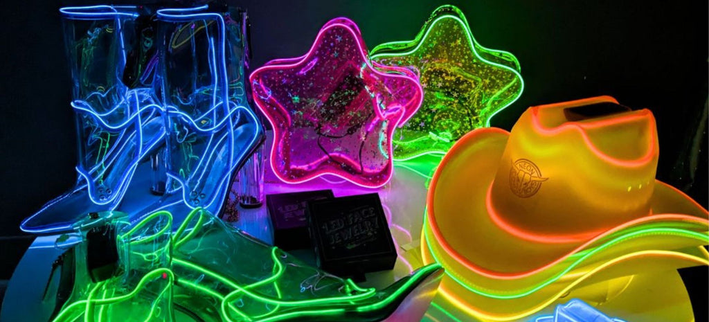 GIDDY UP & PARTY