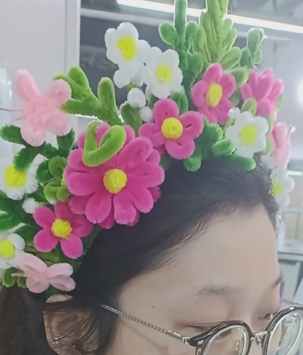 Floral pipe cleaner headband