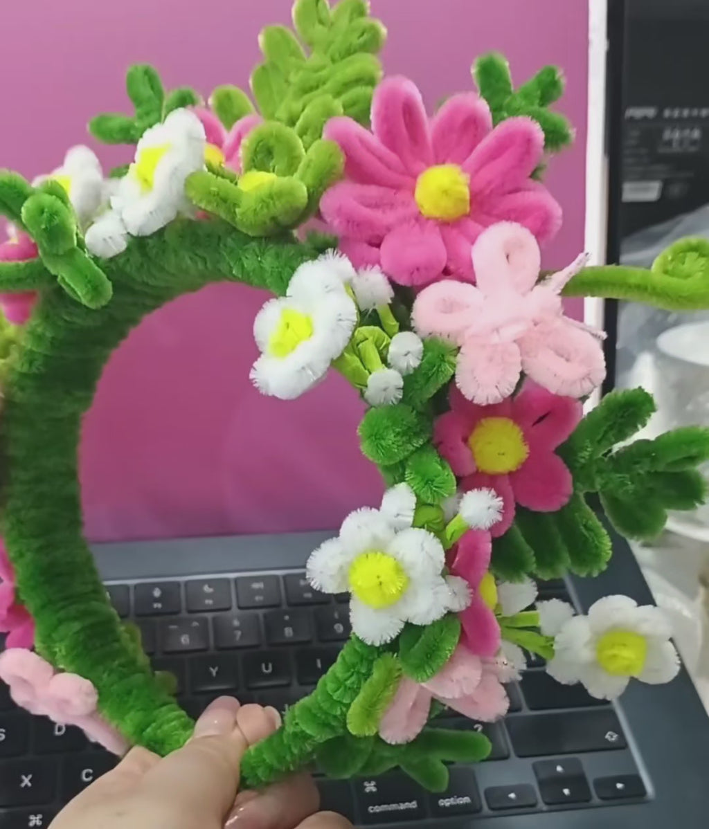 Floral pipe cleaner headband