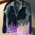 Chaqueta vaquera con llamas iluminadas